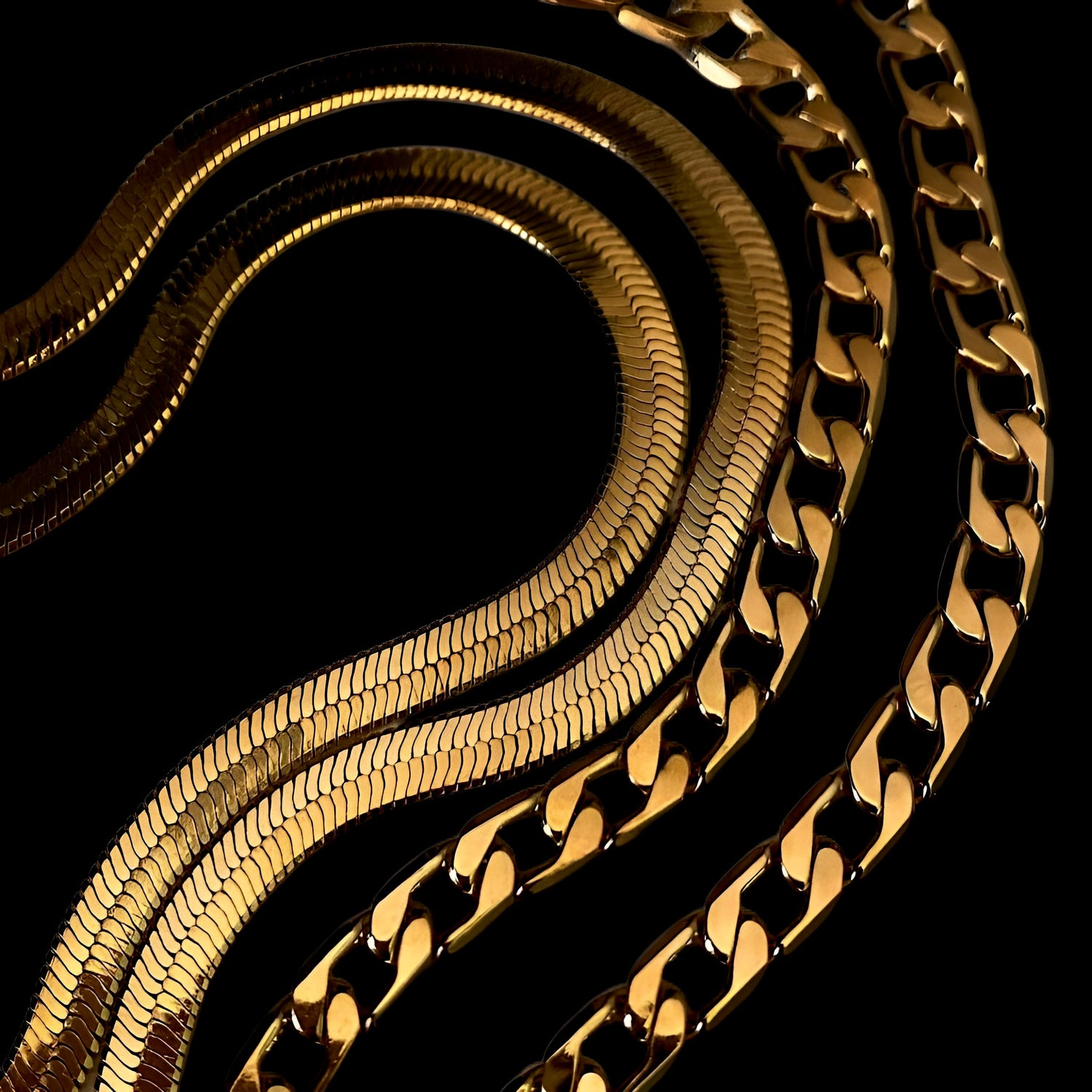 TIMELESS CHAINS